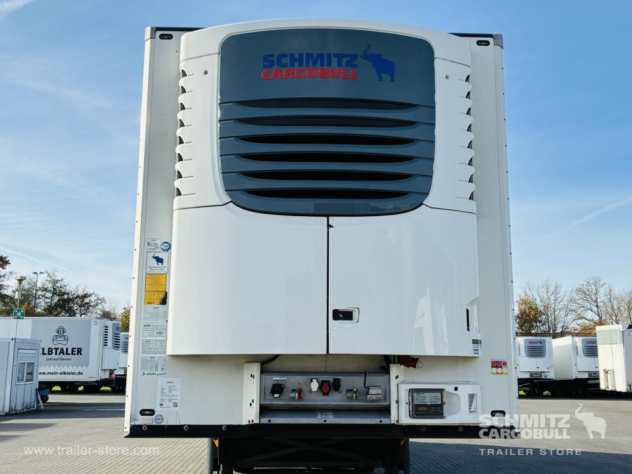 SCHMITZ Auflieger Tiefkühler Multitemp Double deck - Изотермална полуприколка: слика 2 SCHMITZ Auflieger Tiefkühler Multitemp Double deck - Изотермална полуприколка: слика 2