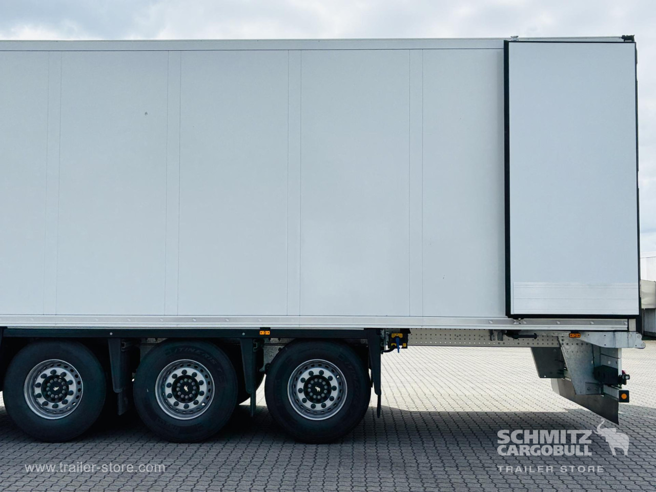 SCHMITZ Auflieger Tiefkühler Standard Double deck - Изотермална полуприколка: слика 4 SCHMITZ Auflieger Tiefkühler Standard Double deck - Изотермална полуприколка: слика 4