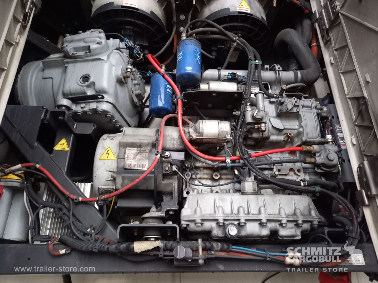 SCHMITZ Auflieger Tiefkühler Standard Double deck - Изотермална полуприколка: слика 4 SCHMITZ Auflieger Tiefkühler Standard Double deck - Изотермална полуприколка: слика 4