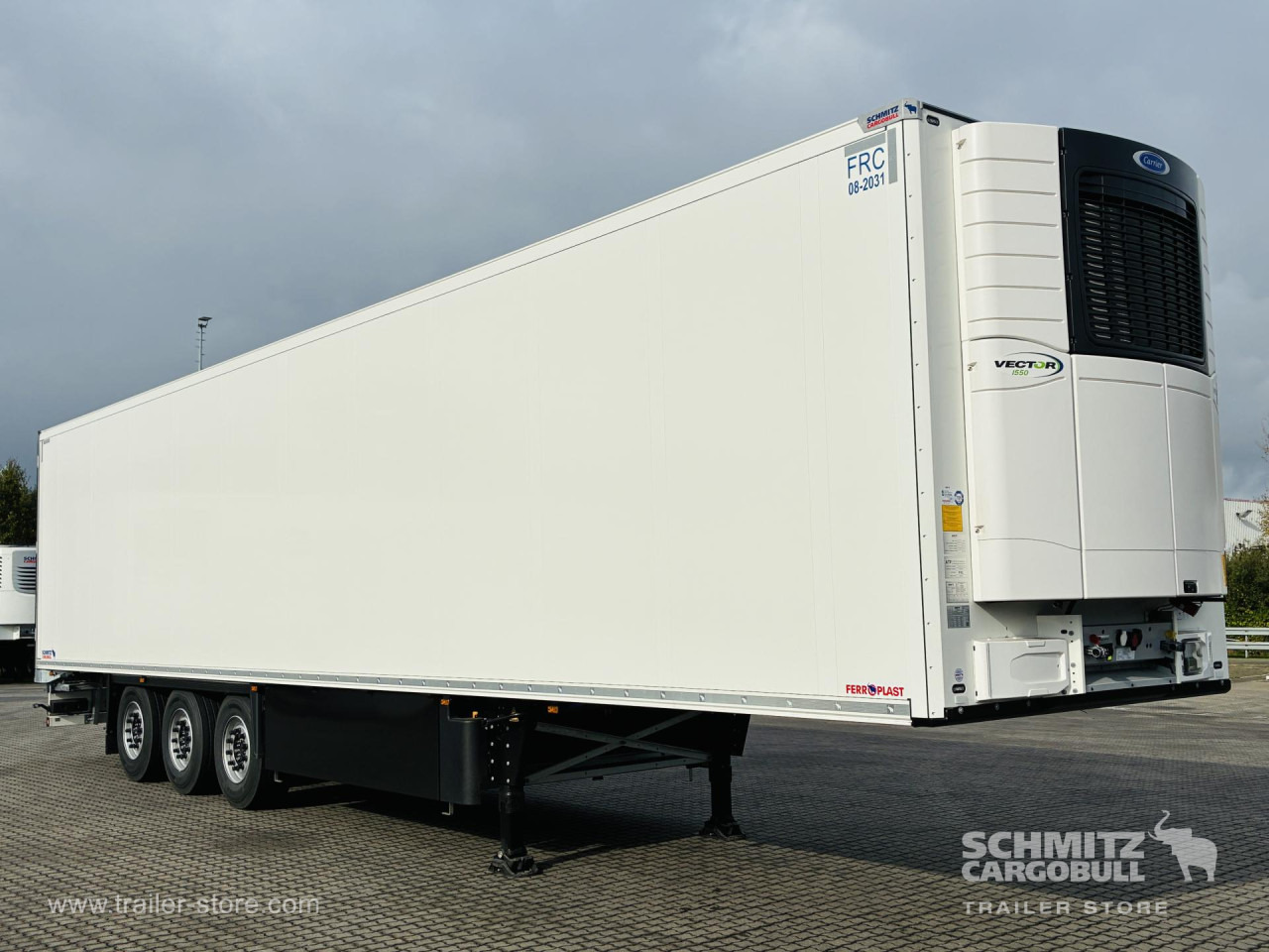 SCHMITZ Auflieger Tiefkühler Standard Double deck - Изотермална полуприколка: слика 1 SCHMITZ Auflieger Tiefkühler Standard Double deck - Изотермална полуприколка: слика 1