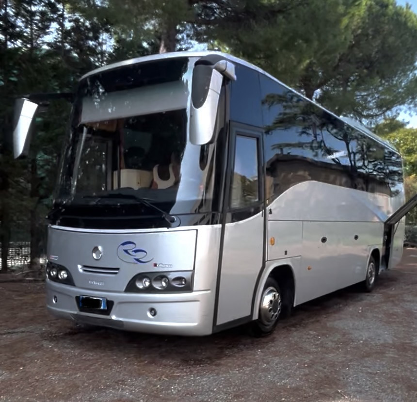 IVECO 100 Calipso New Car - Минибус, Патничко комбе: слика 2 IVECO 100 Calipso New Car - Минибус, Патничко комбе: слика 2