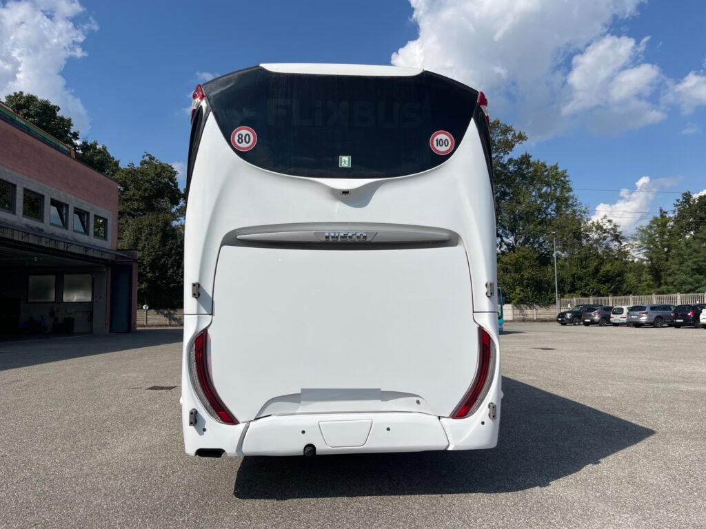 N.2 IVECO MAGELYS – Anno 2019 - Патнички вагон автобус: слика 3 N.2 IVECO MAGELYS – Anno 2019 - Патнички вагон автобус: слика 3
