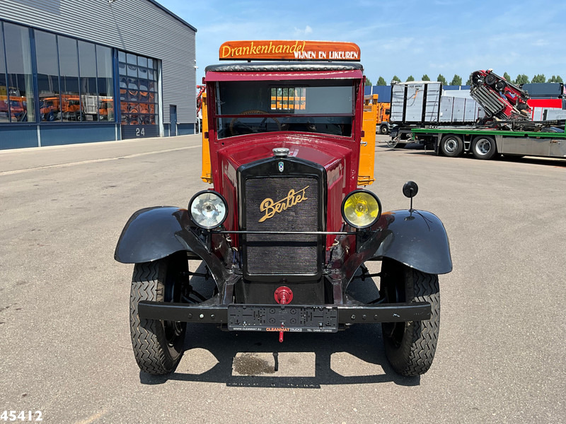 BERLIET V.H.A Oldtimer met open laadbak - Камион со платформа: слика 2 BERLIET V.H.A Oldtimer met open laadbak - Камион со платформа: слика 2