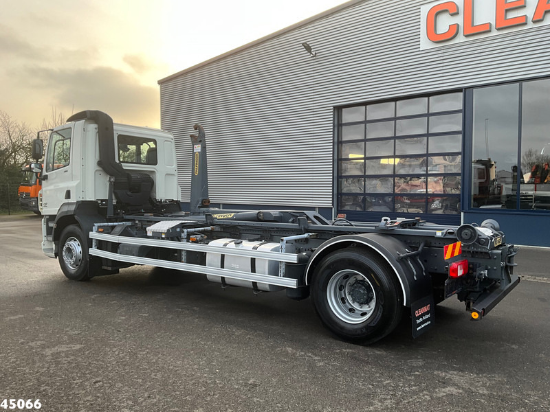 DAF FA CF 410 Euro 6 Palfinger 18 Ton haakarmsysteem - Камион со кука за подигање: слика 2 DAF FA CF 410 Euro 6 Palfinger 18 Ton haakarmsysteem - Камион со кука за подигање: слика 2