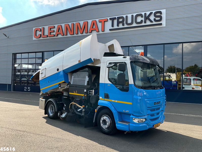 DAF FA LF 180 Euro 6 Johnston VS502 Just 138.807 km! - Возило за метење: слика 1 DAF FA LF 180 Euro 6 Johnston VS502 Just 138.807 km! - Возило за метење: слика 1