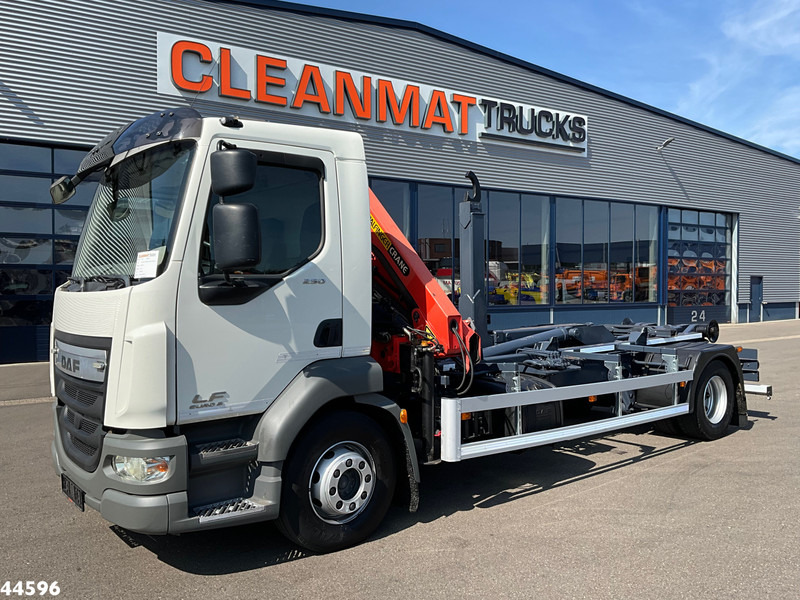 DAF FA LF 250 Euro 6 Palfinger 6,5 Tonmeter laadkraan - Камион со кука за подигање, Камион со кран: слика 2 DAF FA LF 250 Euro 6 Palfinger 6,5 Tonmeter laadkraan - Камион со кука за подигање, Камион со кран: слика 2