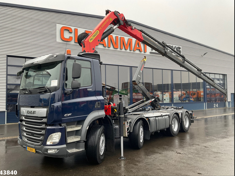 DAF FAD CF 530 8x4 Euro 6 Palfinger 33 Tonmeter laadkraan - Камион со кука за подигање, Камион со кран: слика 1 DAF FAD CF 530 8x4 Euro 6 Palfinger 33 Tonmeter laadkraan - Камион со кука за подигање, Камион со кран: слика 1
