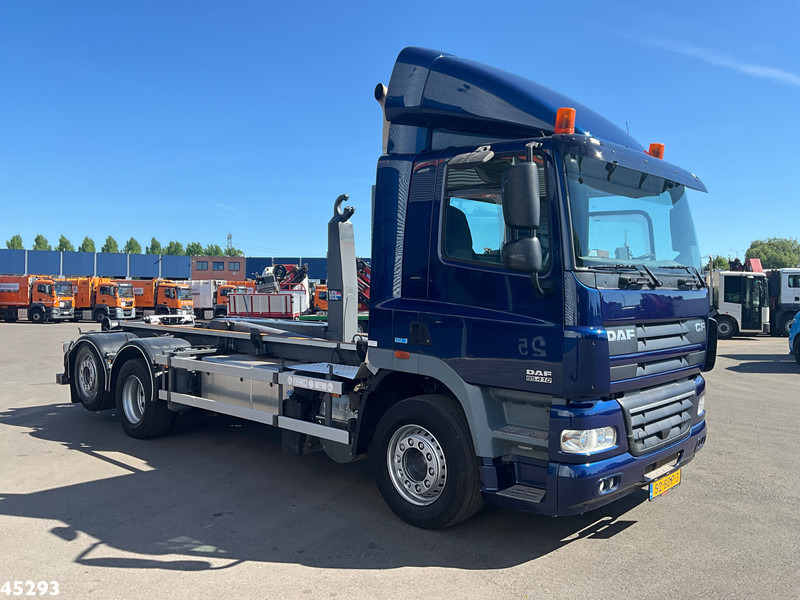 DAF FAN 85 CF 410 VDL 21 Ton haakarmsysteem - Камион со кука за подигање: слика 5 DAF FAN 85 CF 410 VDL 21 Ton haakarmsysteem - Камион со кука за подигање: слика 5