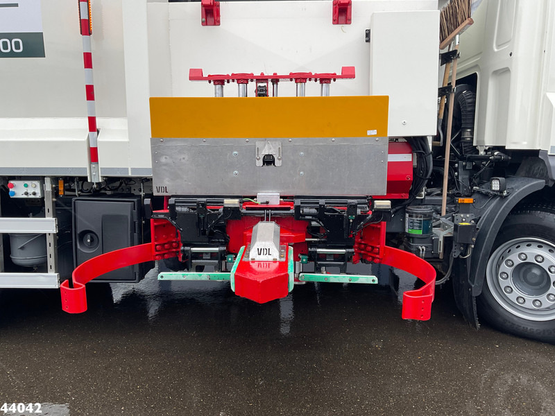 Камион за ѓубре DAF FAN CF 300 VDL Translift Flex zijlader: слика 12