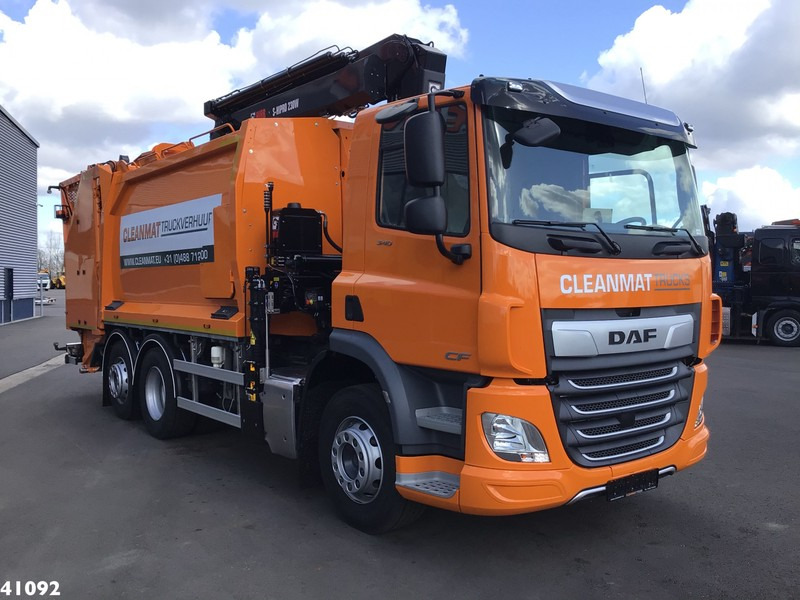 DAF FAN CF 340 Hiab 23 ton/meter laadkraan Welvaarts weighing system - Камион за ѓубре: слика 4 DAF FAN CF 340 Hiab 23 ton/meter laadkraan Welvaarts weighing system - Камион за ѓубре: слика 4