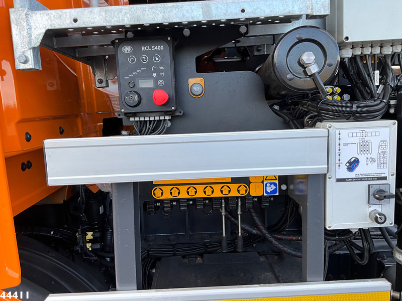 Камион со кука за подигање, Камион со кран DAF FAQ XD 450 8x2 Euro 6 HMF 28 Tonmeter laadkraan: слика 10 Камион со кука за подигање, Камион со кран DAF FAQ XD 450 8x2 Euro 6 HMF 28 Tonmeter laadkraan: слика 10