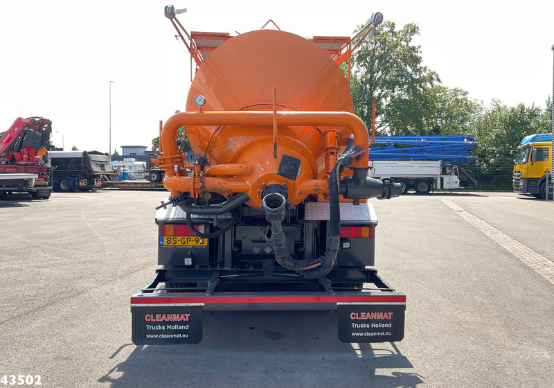DAF FAX 85 CF 340 Droge stoffen blaas installatie Just 21.613 km! - Вакуумски камион: слика 4 DAF FAX 85 CF 340 Droge stoffen blaas installatie Just 21.613 km! - Вакуумски камион: слика 4