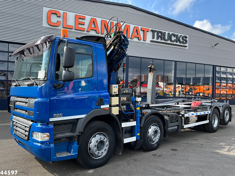 DAF FAX 85 CF 360 8x2 Euro 5 Hiab 16 Tonmeter laadkraan - Камион со кука за подигање, Камион со кран: слика 2 DAF FAX 85 CF 360 8x2 Euro 5 Hiab 16 Tonmeter laadkraan - Камион со кука за подигање, Камион со кран: слика 2