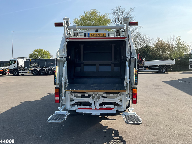 FUSO Canter 9C18 Geesink 7m³ - Камион за ѓубре: слика 4 FUSO Canter 9C18 Geesink 7m³ - Камион за ѓубре: слика 4