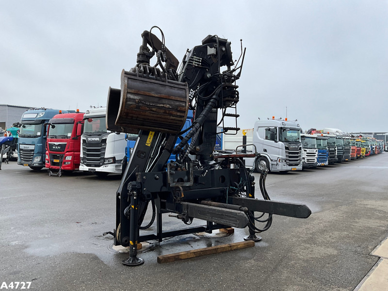 HIAB LOGLIFT 12 Tonmeter Z-kraan - Кран за натоварување за Камион: слика 5 HIAB LOGLIFT 12 Tonmeter Z-kraan - Кран за натоварување за Камион: слика 5