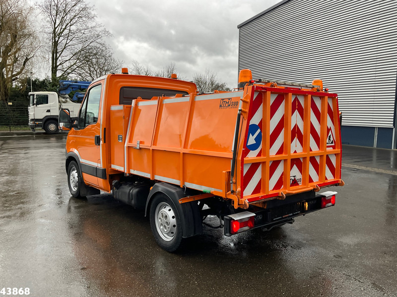 Iveco Daily 35S12 ITM 3,5 m³ veegvuilopbouw - Камион за ѓубре: слика 4 Iveco Daily 35S12 ITM 3,5 m³ veegvuilopbouw - Камион за ѓубре: слика 4