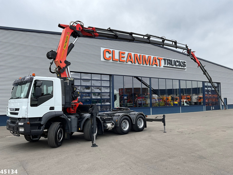 Iveco Stralis AD410T44 8x4 Palfinger 44 Tonmeter laadkraan + Fly-Jib Just 222.398 km! - Камион со кран: слика 3 Iveco Stralis AD410T44 8x4 Palfinger 44 Tonmeter laadkraan + Fly-Jib Just 222.398 km! - Камион со кран: слика 3