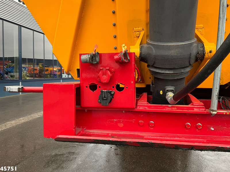 DAF FTG XF 530 6x2 Euro 6 ZF Intarder Kiphydrauliek + OVA 2-assige kipoplegger 32m³ - Камион влекач: слика 4 DAF FTG XF 530 6x2 Euro 6 ZF Intarder Kiphydrauliek + OVA 2-assige kipoplegger 32m³ - Камион влекач: слика 4