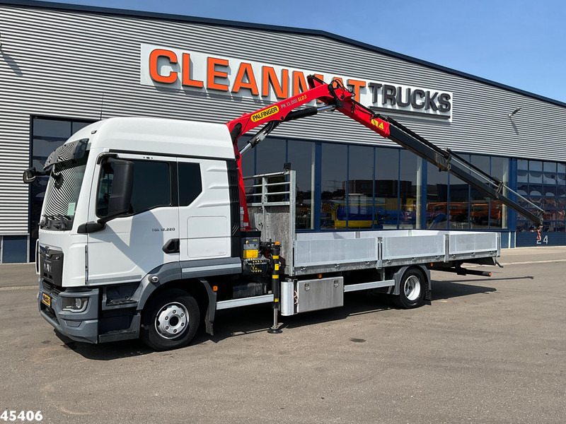 MAN TGL 12.220 Euro 6 Palfinger 11 Tonmeter laadkraan Just 54.870 km! - Камион со кран: слика 1 MAN TGL 12.220 Euro 6 Palfinger 11 Tonmeter laadkraan Just 54.870 km! - Камион со кран: слика 1