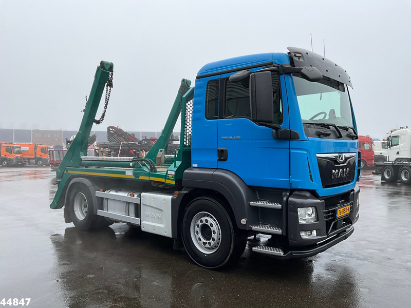 MAN TGS 18.420 Euro 6 Retarder VDL 13 Ton portaalarmsysteem - Камион за подигање контејнери: слика 2 MAN TGS 18.420 Euro 6 Retarder VDL 13 Ton portaalarmsysteem - Камион за подигање контејнери: слика 2