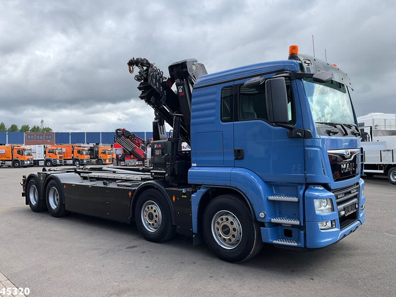 MAN TGS 35.500 8x4 Euro 6 Hiab 30 Tonmeter laadkraan Just 164.946 km! - Камион со кука за подигање, Камион со кран: слика 5 MAN TGS 35.500 8x4 Euro 6 Hiab 30 Tonmeter laadkraan Just 164.946 km! - Камион со кука за подигање, Камион со кран: слика 5
