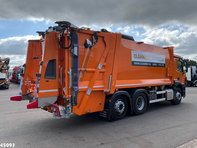 Mercedes-Benz Actros 2533 Euro 6 Zoeller 22m³ - Камион за ѓубре: слика 4 Mercedes-Benz Actros 2533 Euro 6 Zoeller 22m³ - Камион за ѓубре: слика 4