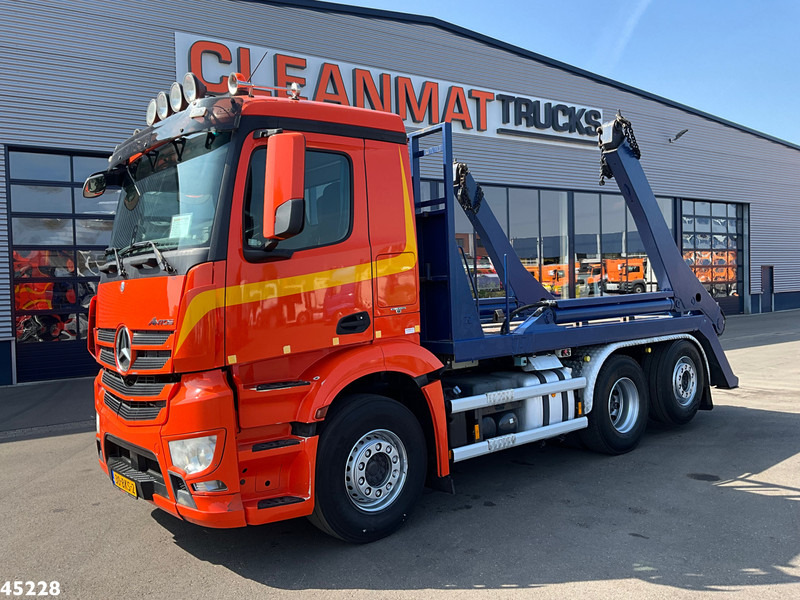 Mercedes-Benz Antos 2542 6x2 Euro 6 Hyva 18 portaalarmsysteem - Камион за подигање контејнери: слика 2 Mercedes-Benz Antos 2542 6x2 Euro 6 Hyva 18 portaalarmsysteem - Камион за подигање контејнери: слика 2