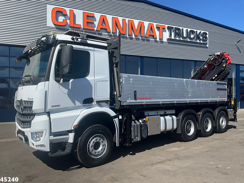 Mercedes-Benz Arocs 3251 8x4 Euro 6 Retarder Palfinger 34 Tonmeter laadkraan + Fly-Jib Just 146.766 km! - Камион со кран: слика 4 Mercedes-Benz Arocs 3251 8x4 Euro 6 Retarder Palfinger 34 Tonmeter laadkraan + Fly-Jib Just 146.766 km! - Камион со кран: слика 4