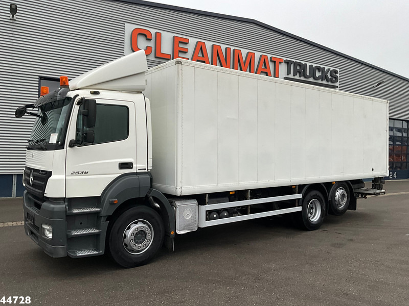 Mercedes-Benz Axor 2636 6x2 Dhollandia laadklep Just 265.901 km! - Камион сандучар: слика 3 Mercedes-Benz Axor 2636 6x2 Dhollandia laadklep Just 265.901 km! - Камион сандучар: слика 3