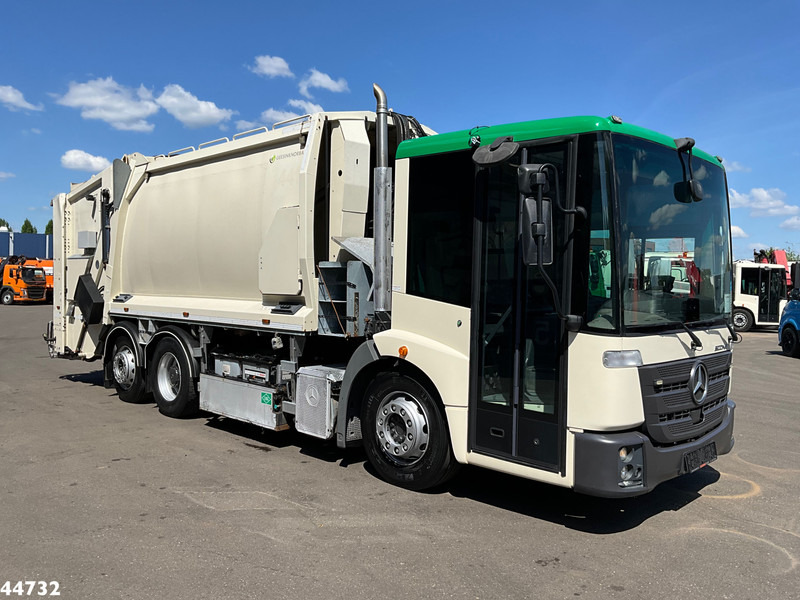 Mercedes-Benz Econic 2630 Euro 6 CNG Norba MF 300 18m³ 2 compartimenten just 137.620 km! - Камион за ѓубре: слика 4 Mercedes-Benz Econic 2630 Euro 6 CNG Norba MF 300 18m³ 2 compartimenten just 137.620 km! - Камион за ѓубре: слика 4