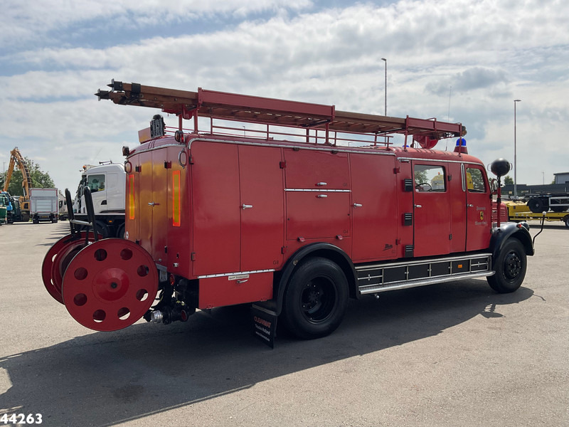 Mercedes-Benz LF 311 Oldtimer Feuerwehrfahrzeug Just 35.940 km! - Противпожарен камион: слика 5 Mercedes-Benz LF 311 Oldtimer Feuerwehrfahrzeug Just 35.940 km! - Противпожарен камион: слика 5