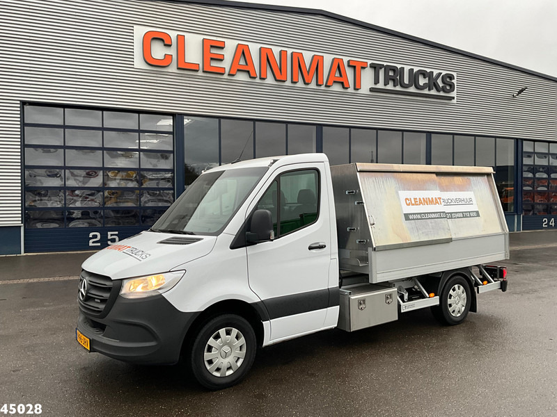 Mercedes-Benz Sprinter 317 1.9 CDI Veeg-vuil kipper - Кипер: слика 3 Mercedes-Benz Sprinter 317 1.9 CDI Veeg-vuil kipper - Кипер: слика 3