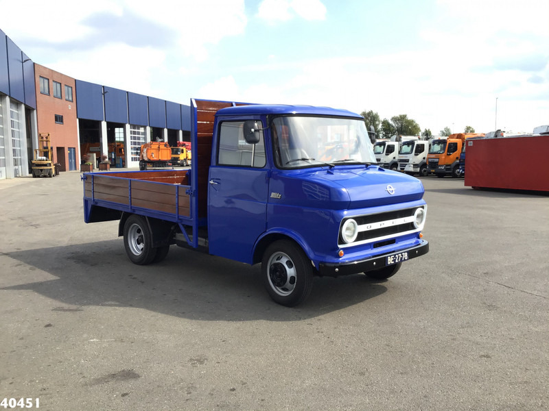 Opel BLITZ 300-6H - Камион со платформа: слика 4 Opel BLITZ 300-6H - Камион со платформа: слика 4