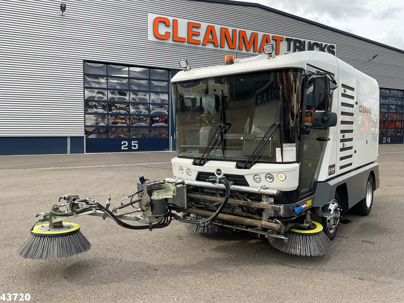 Ravo 540 STH Euro 6 with 3-rd brush - Возило за метење: слика 3 Ravo 540 STH Euro 6 with 3-rd brush - Возило за метење: слика 3