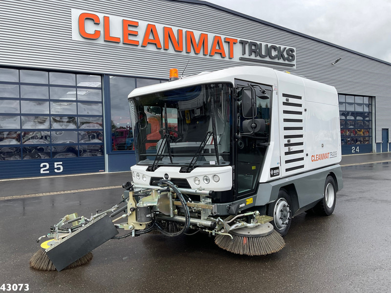 Ravo 540 STH Euro 6 with 3-rd brush - Возило за метење: слика 2 Ravo 540 STH Euro 6 with 3-rd brush - Возило за метење: слика 2