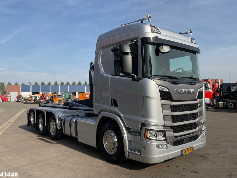 Scania R 770 V8 Euro 6 Retarder VDL 30 Ton haakarmsysteem NEW AND UNUSED! - Камион со кука за подигање: слика 3 Scania R 770 V8 Euro 6 Retarder VDL 30 Ton haakarmsysteem NEW AND UNUSED! - Камион со кука за подигање: слика 3