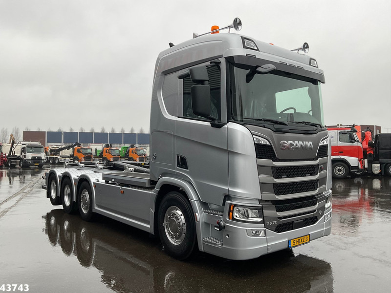 Scania R770 V8 8x2 Euro 6 Retarder Hyvalift 26 Ton NEW AND UNUSED! - Камион со кука за подигање: слика 3 Scania R770 V8 8x2 Euro 6 Retarder Hyvalift 26 Ton NEW AND UNUSED! - Камион со кука за подигање: слика 3