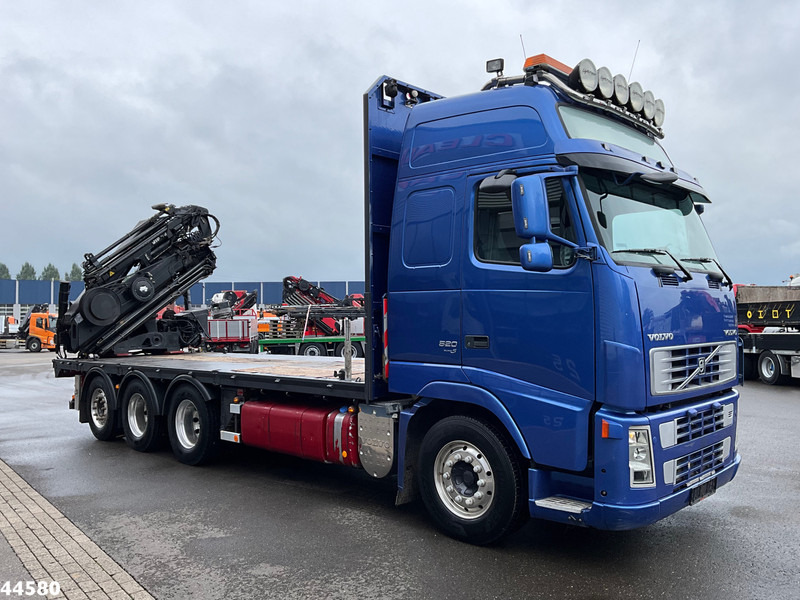 Volvo FH 520 8x4 Euro 5 Hiab 24 Tonmeter laadkraan + Fly-jib - Камион со кран: слика 4 Volvo FH 520 8x4 Euro 5 Hiab 24 Tonmeter laadkraan + Fly-jib - Камион со кран: слика 4