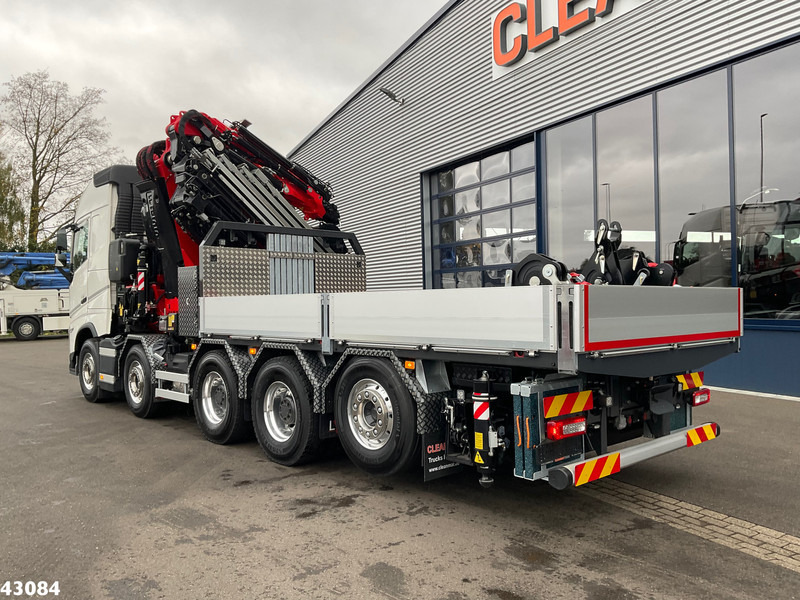 Volvo FH 540 10x4 Fassi 215 Tonmeter laadkraan + Fly-Jib NEW AND UNUSED! - Камион со кран: слика 2 Volvo FH 540 10x4 Fassi 215 Tonmeter laadkraan + Fly-Jib NEW AND UNUSED! - Камион со кран: слика 2