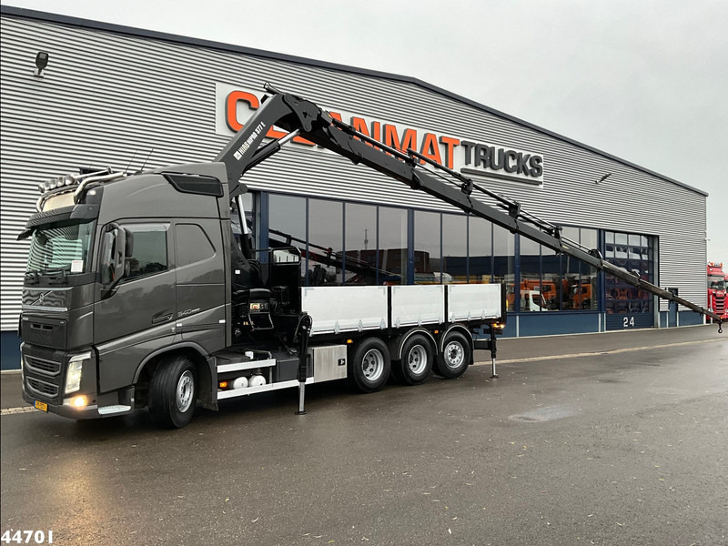 Volvo FH 540 8x4 Euro 6 Hiab 37 Tonmeter laadkraan - Камион со кран: слика 1 Volvo FH 540 8x4 Euro 6 Hiab 37 Tonmeter laadkraan - Камион со кран: слика 1