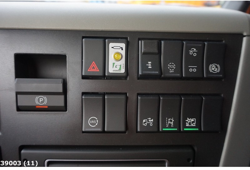 Камион за ѓубре Volvo FM 330: слика 11