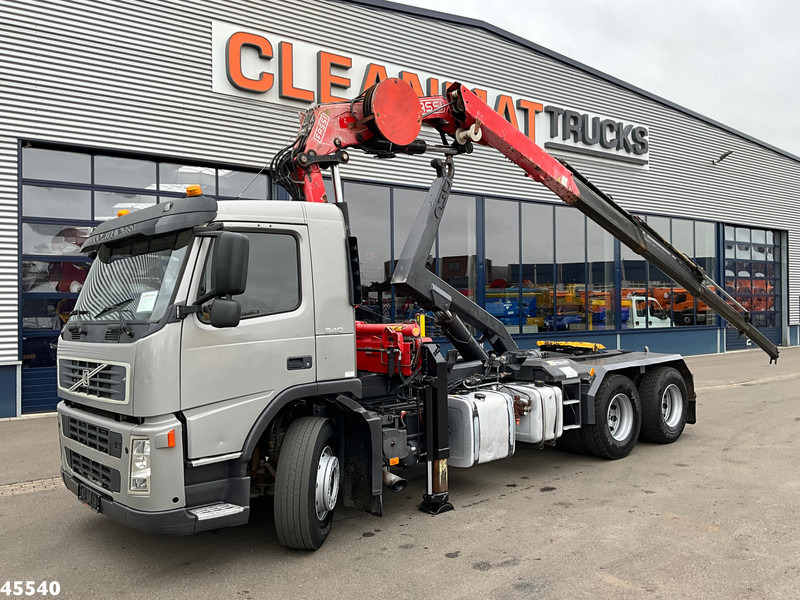 Volvo FM 340 6x4 Fassi 19 Tonmeter laadkraan - Камион со кука за подигање, Камион со кран: слика 1 Volvo FM 340 6x4 Fassi 19 Tonmeter laadkraan - Камион со кука за подигање, Камион со кран: слика 1