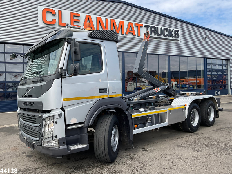 Volvo FM 420 6x4 Euro 6 AJK 20 Ton haakarmsysteem - Камион со кука за подигање: слика 1 Volvo FM 420 6x4 Euro 6 AJK 20 Ton haakarmsysteem - Камион со кука за подигање: слика 1