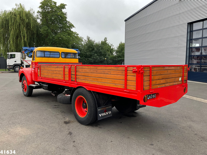 Volvo L 475 - Камион со платформа: слика 2 Volvo L 475 - Камион со платформа: слика 2