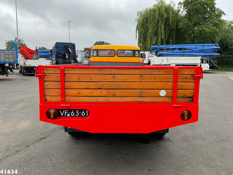 Volvo L 475 - Камион со платформа: слика 3 Volvo L 475 - Камион со платформа: слика 3