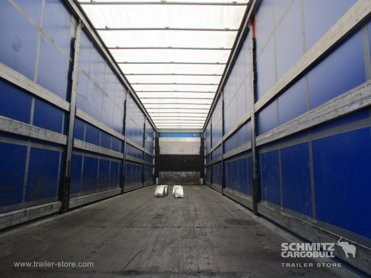 SCHMITZ Curtainsider Standard - Полуприколка со церада: слика 4 SCHMITZ Curtainsider Standard - Полуприколка со церада: слика 4
