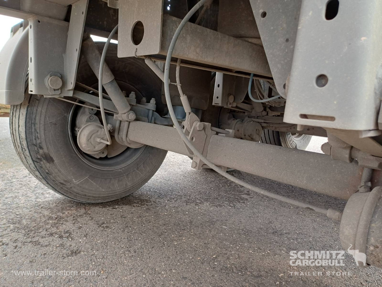 LANGENDORF Auflieger Kipper Stahlrundmulde 24m³ - Кипер полуприколка: слика 3 LANGENDORF Auflieger Kipper Stahlrundmulde 24m³ - Кипер полуприколка: слика 3