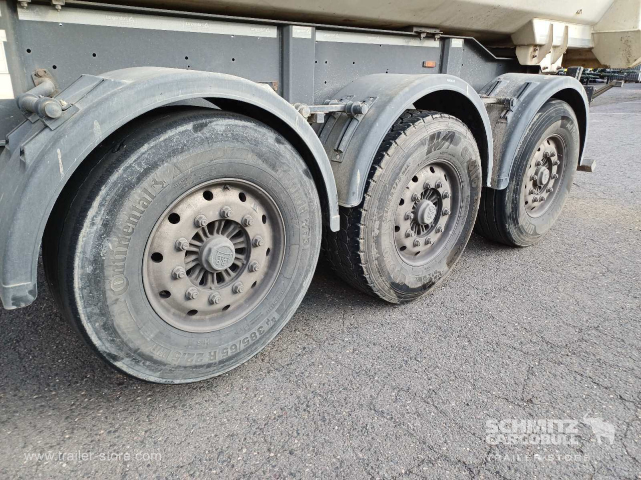 LANGENDORF Auflieger Kipper Stahlrundmulde 24m³ - Кипер полуприколка: слика 2 LANGENDORF Auflieger Kipper Stahlrundmulde 24m³ - Кипер полуприколка: слика 2