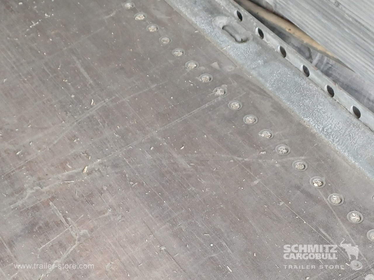 SCHMITZ Auflieger Curtainsider Mega - Полуприколка со церада: слика 5 SCHMITZ Auflieger Curtainsider Mega - Полуприколка со церада: слика 5