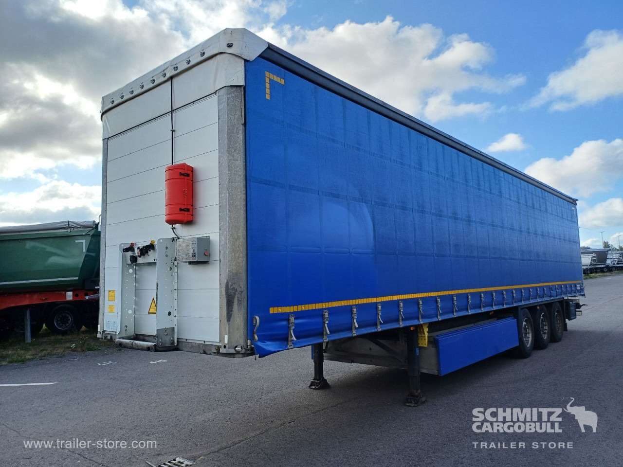 Лизинг на SCHMITZ Auflieger Curtainsider Standard SCHMITZ Auflieger Curtainsider Standard: слика 10 Лизинг на SCHMITZ Auflieger Curtainsider Standard SCHMITZ Auflieger Curtainsider Standard: слика 10